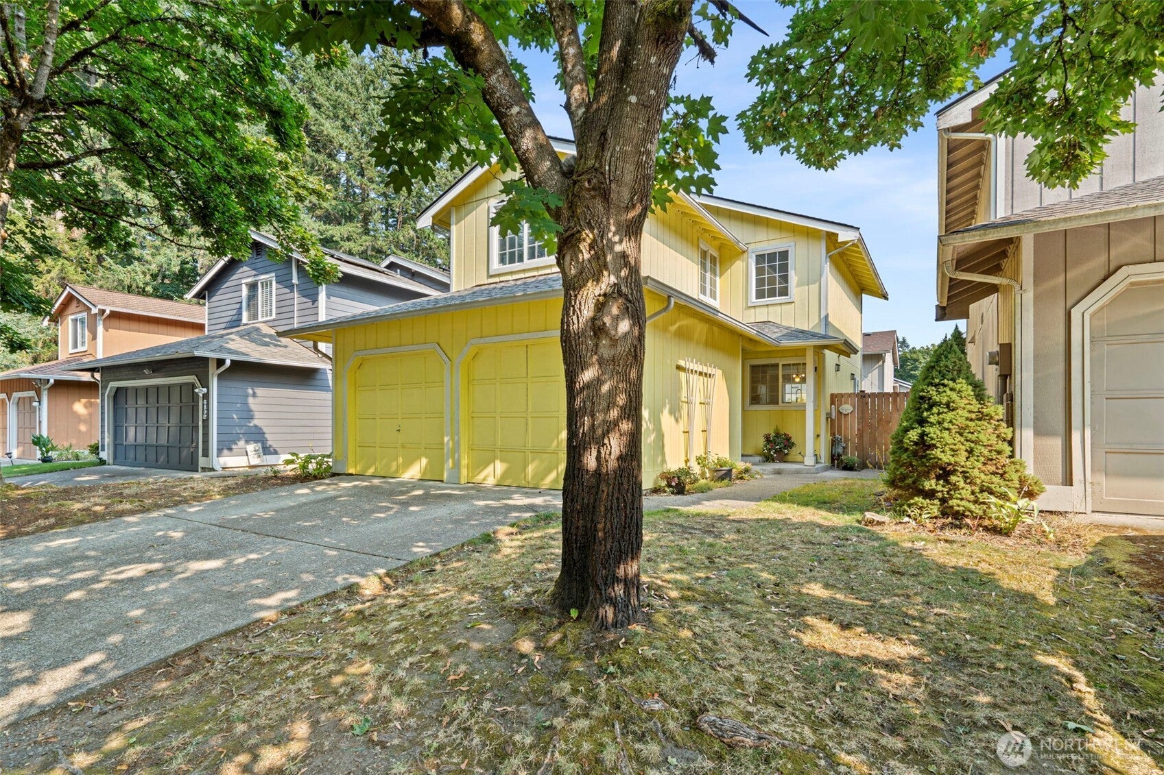 6104 Huntington Lane SE — photo
