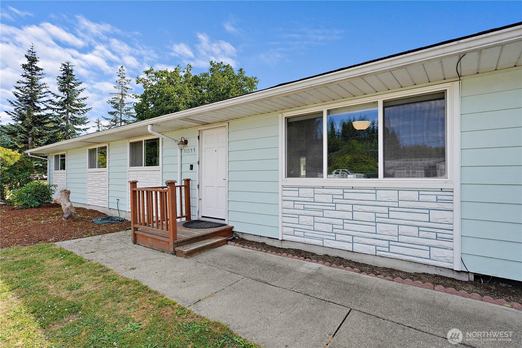 11033 Kuhlman Road SE — photo