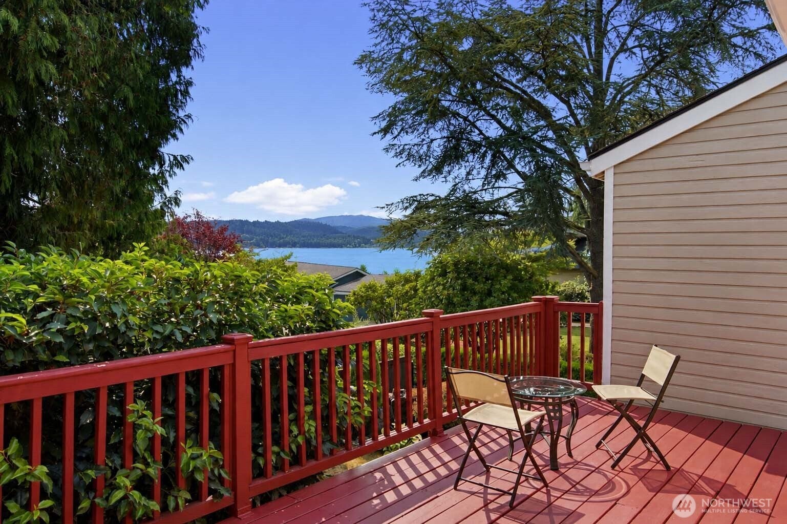 242 W Lake Sammamish Parkway SE — photo