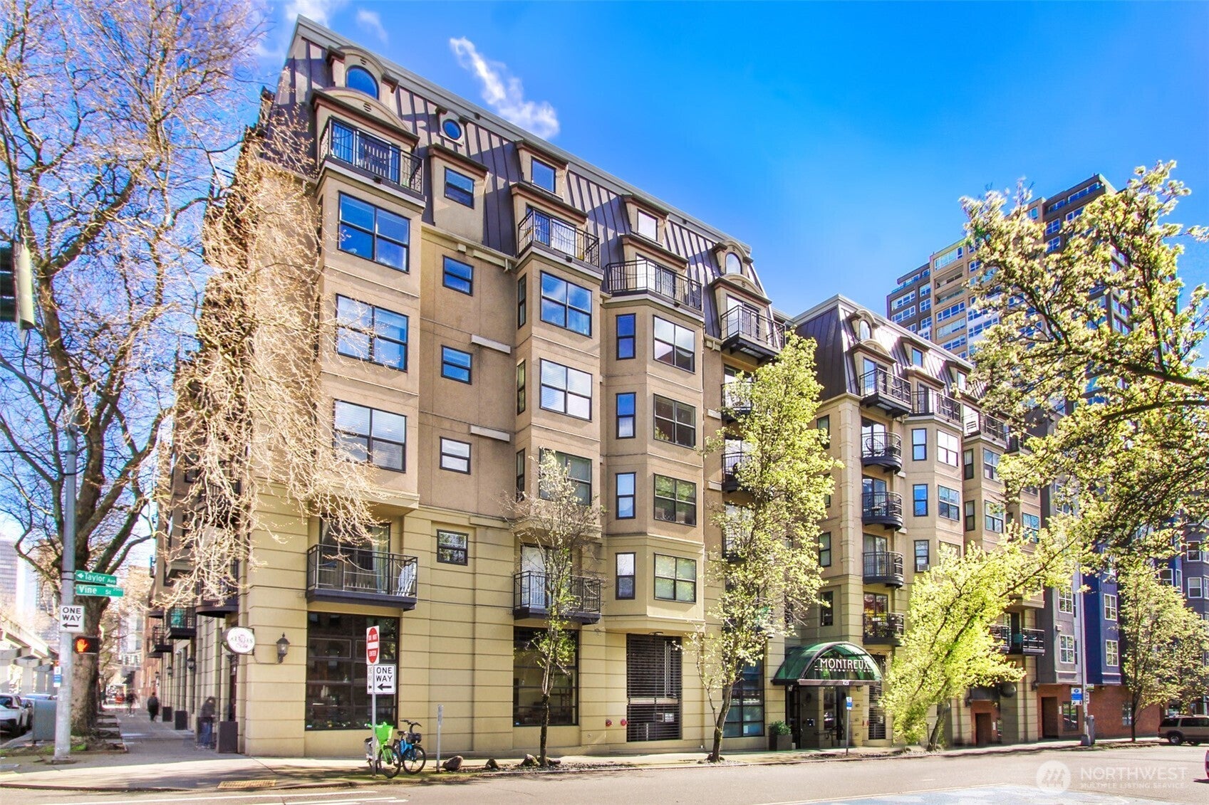 425 Vine Street 510 — photo