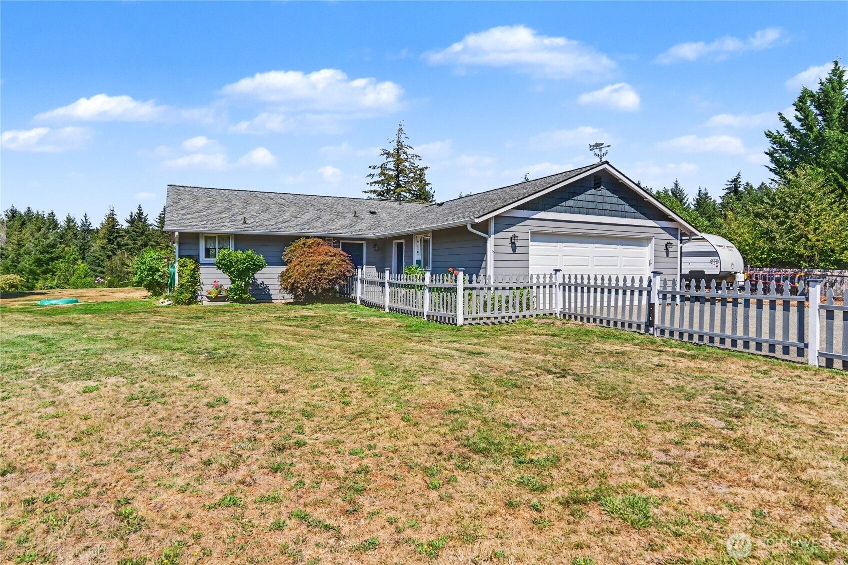 251 E Nikki Lane — photo
