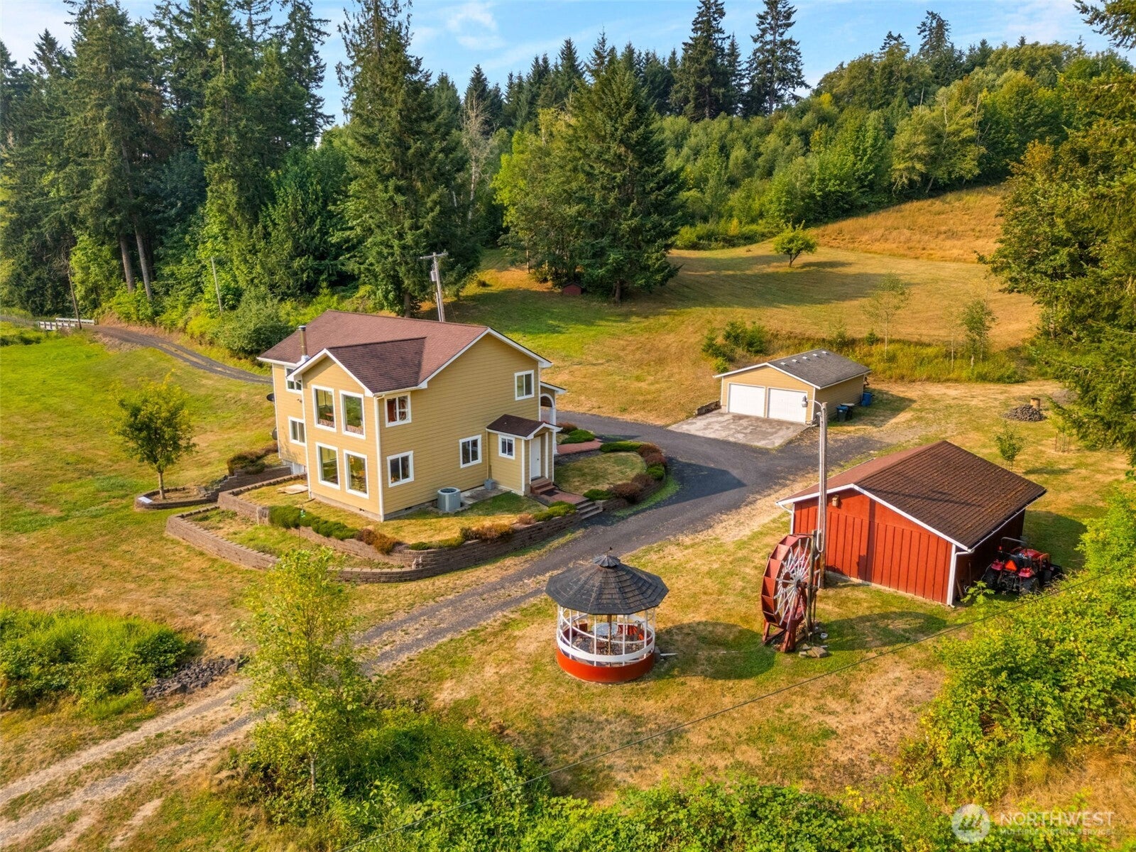 1136 Lincoln Creek Road SW — photo