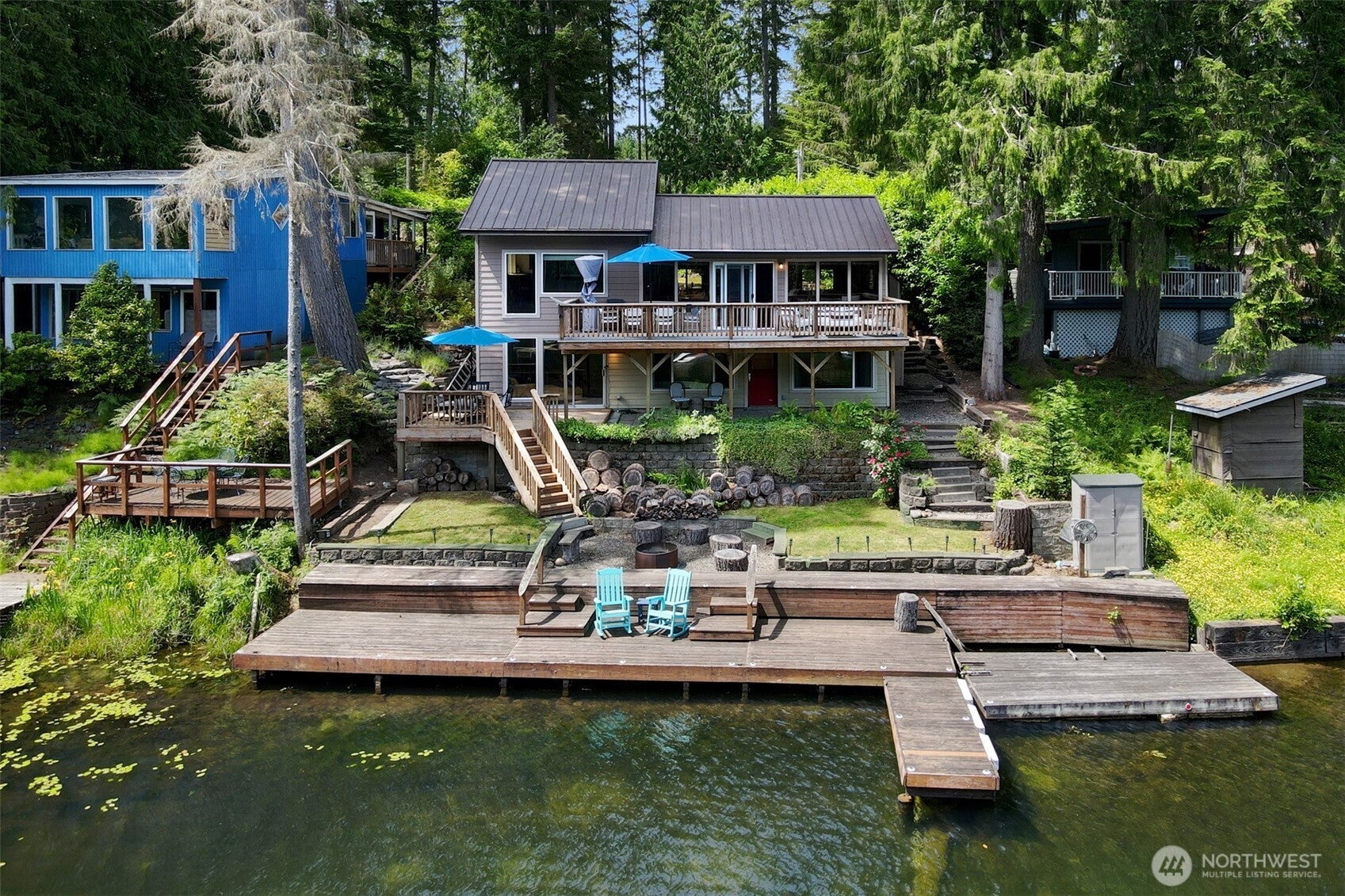 292 NE Lake Drive — photo