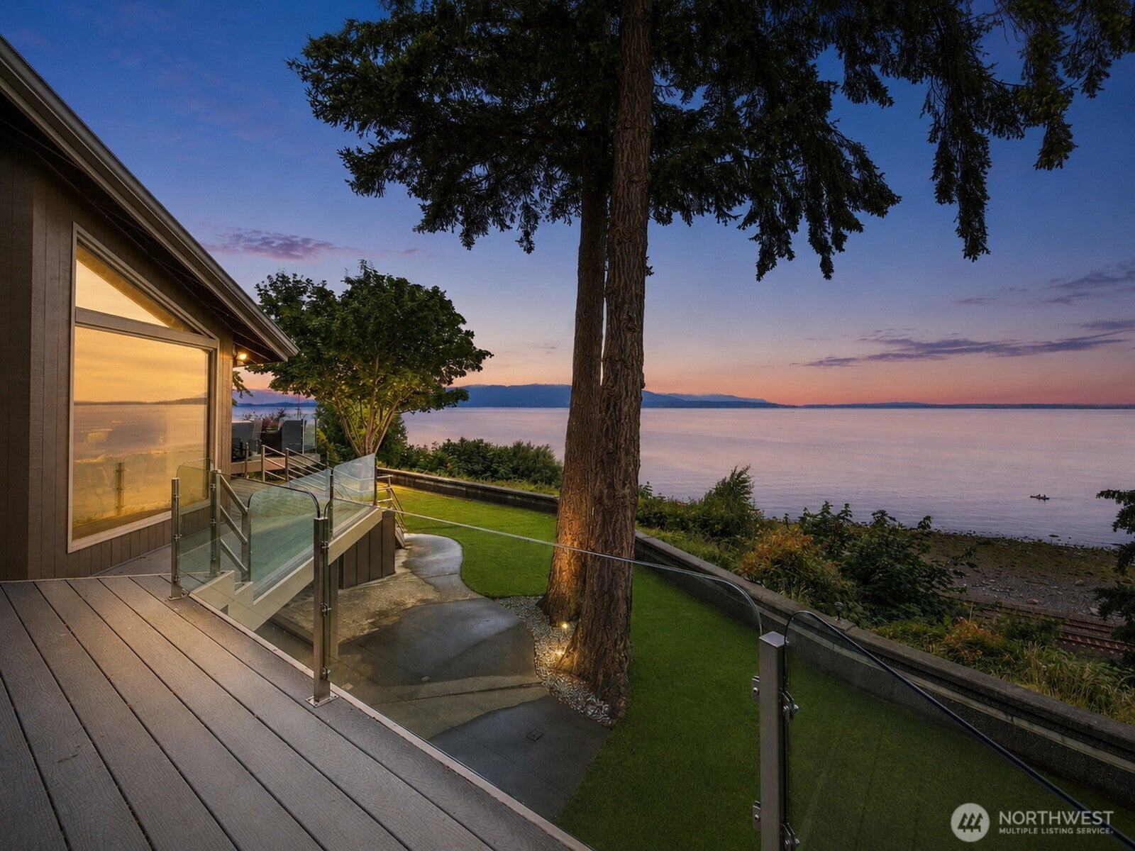 24 Shorewood Drive — photo