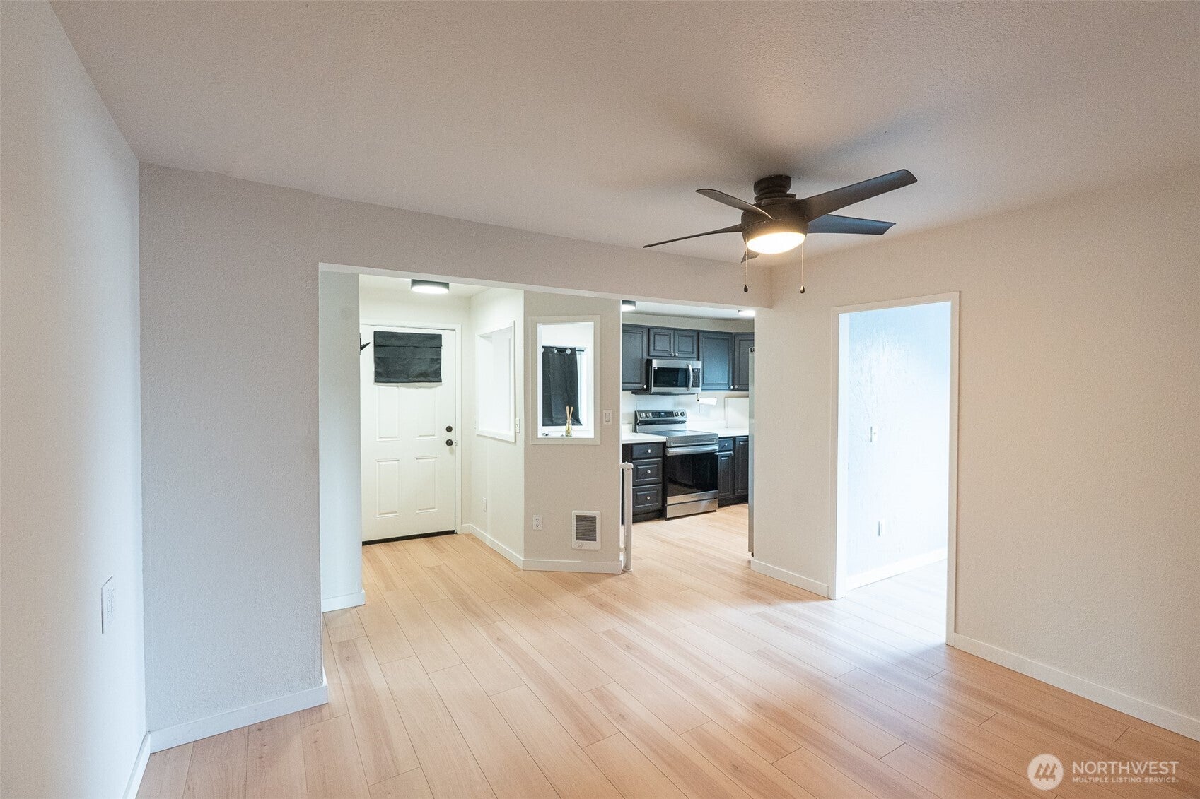 1217 Orting Kapowsin Highway E, Orting, WA 98360 — photo 3