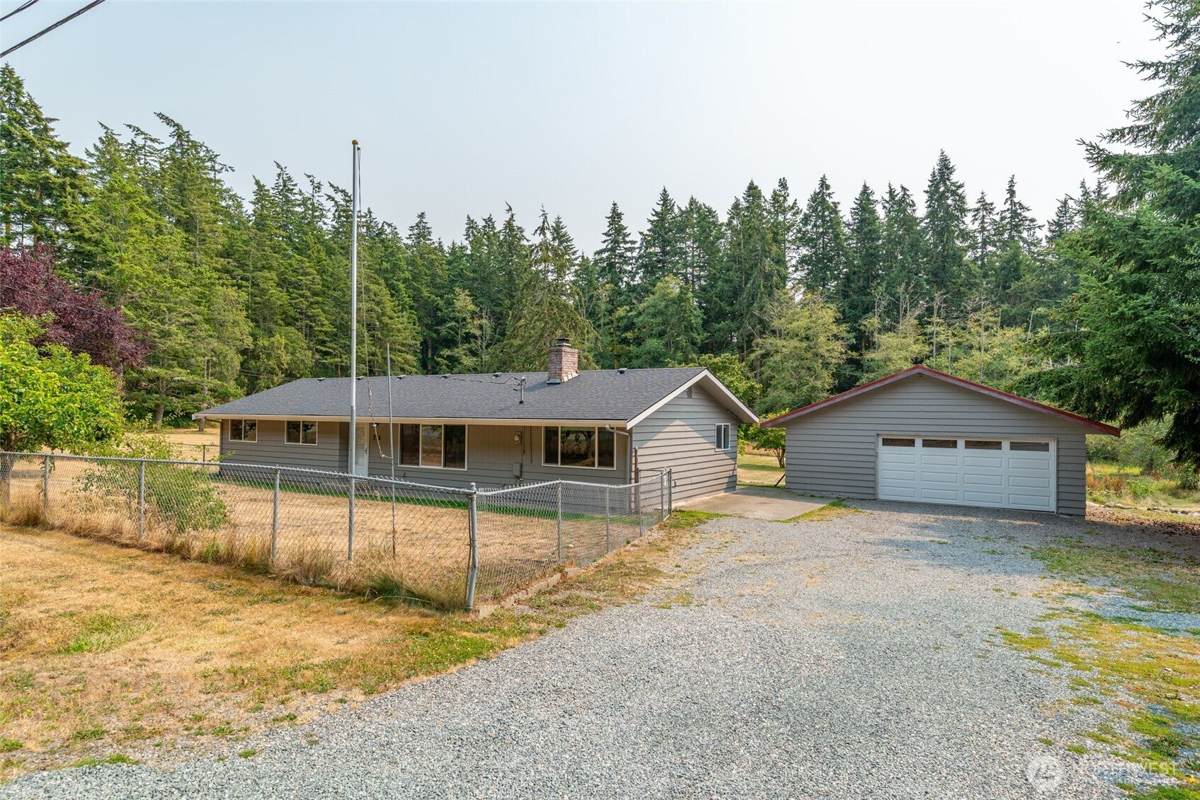 216 E Sleeper Road — photo