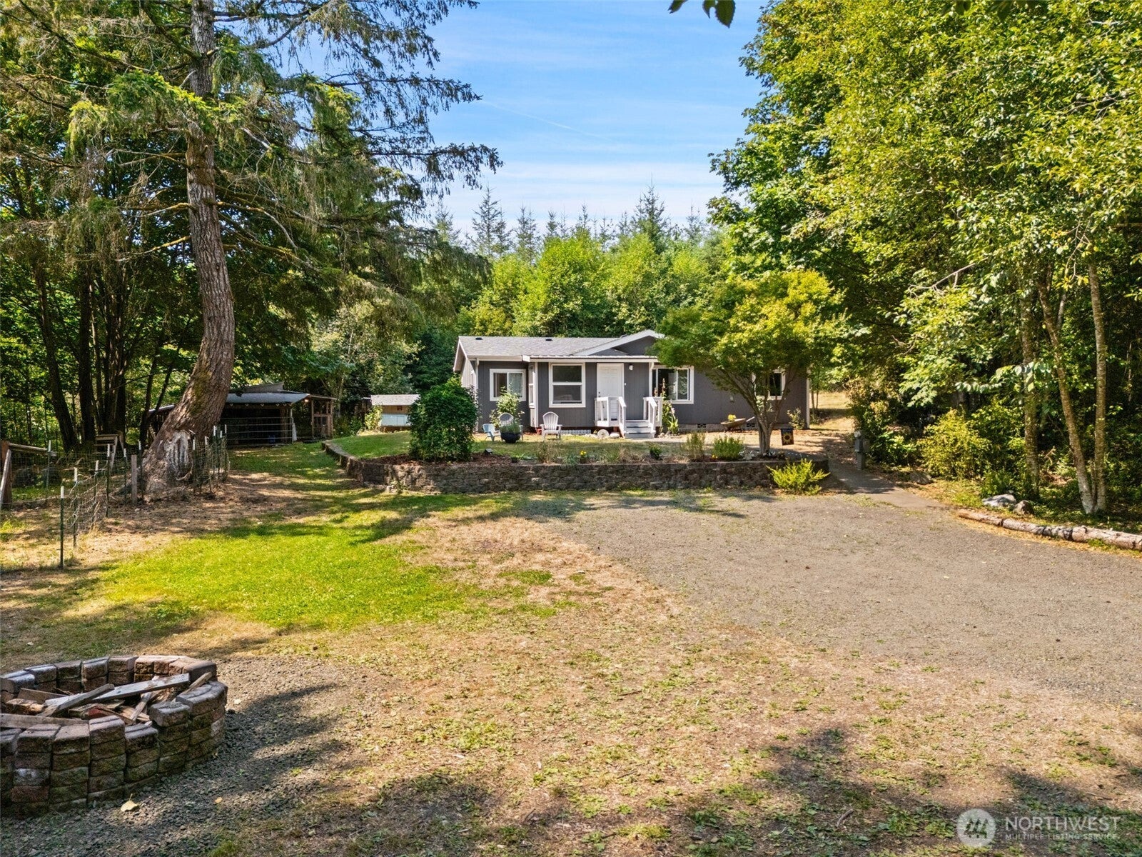 960 E Dawn Drive — photo
