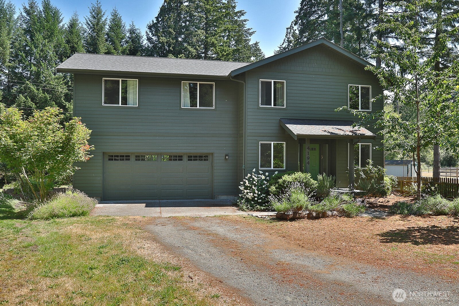 4194 Moorland Place — photo