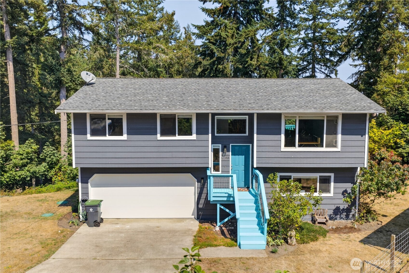 8103 Hawaii Lane — photo