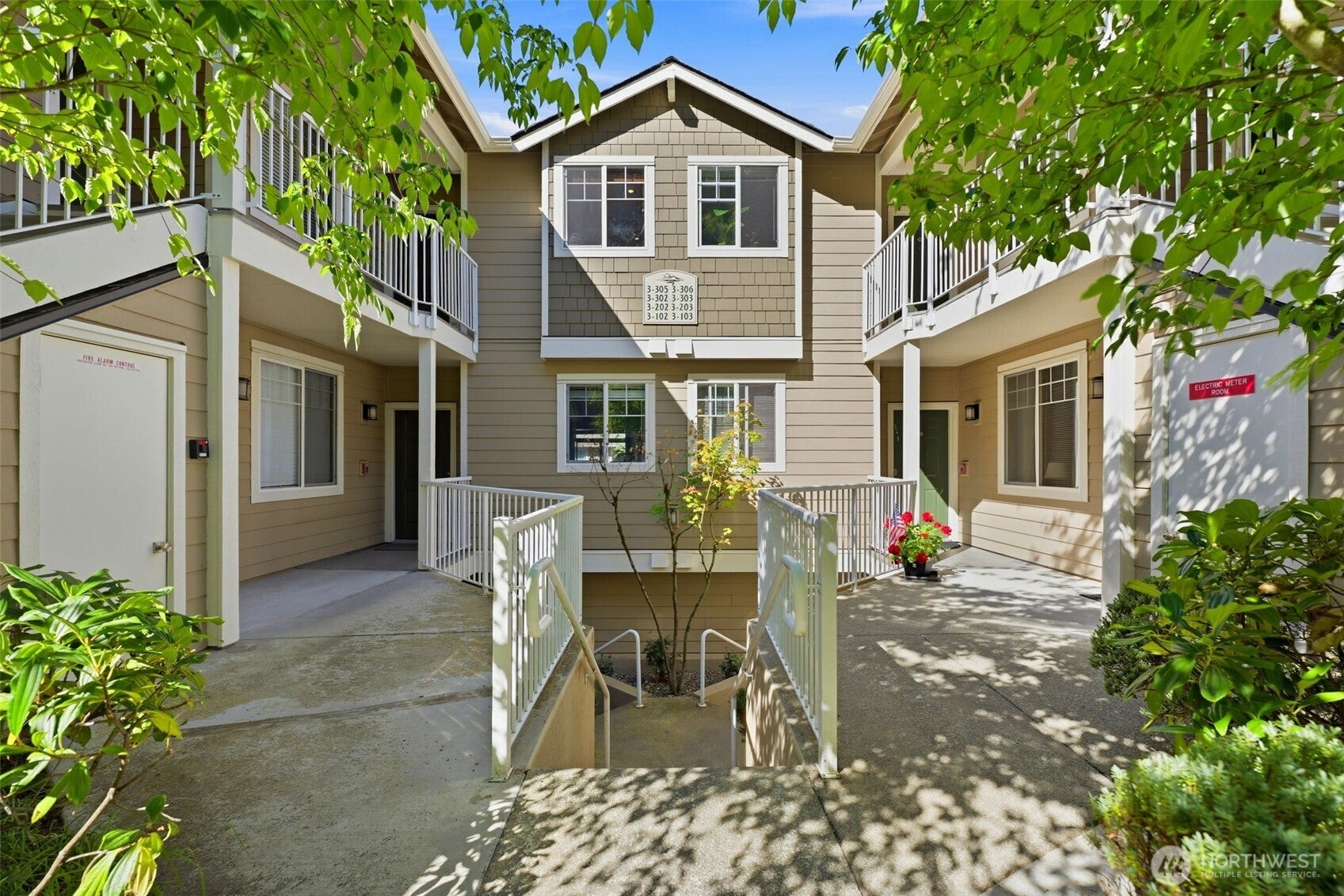 3500 E Lake Sammamish Parkway SE 3-103 — photo