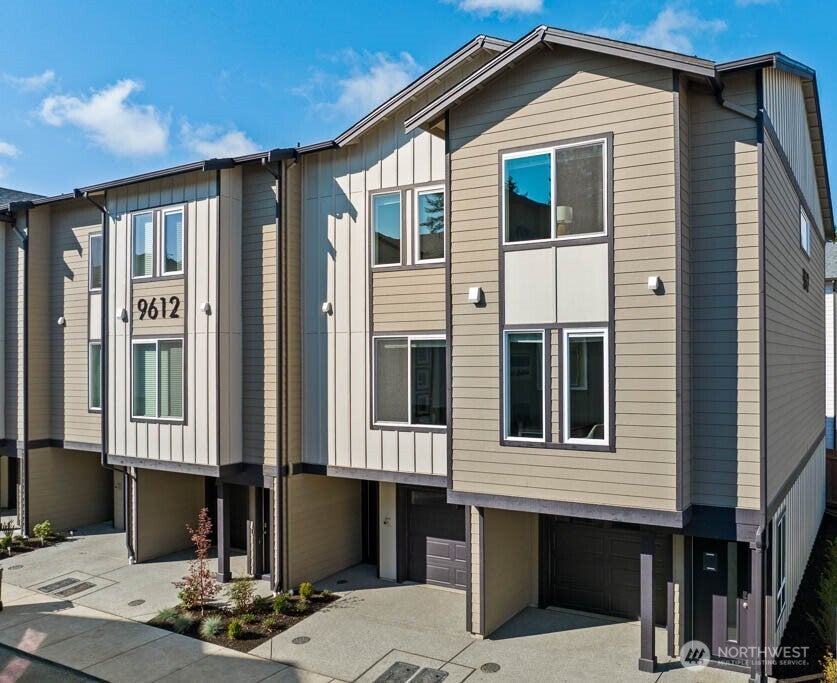 16830 20th Avenue W F5 — photo