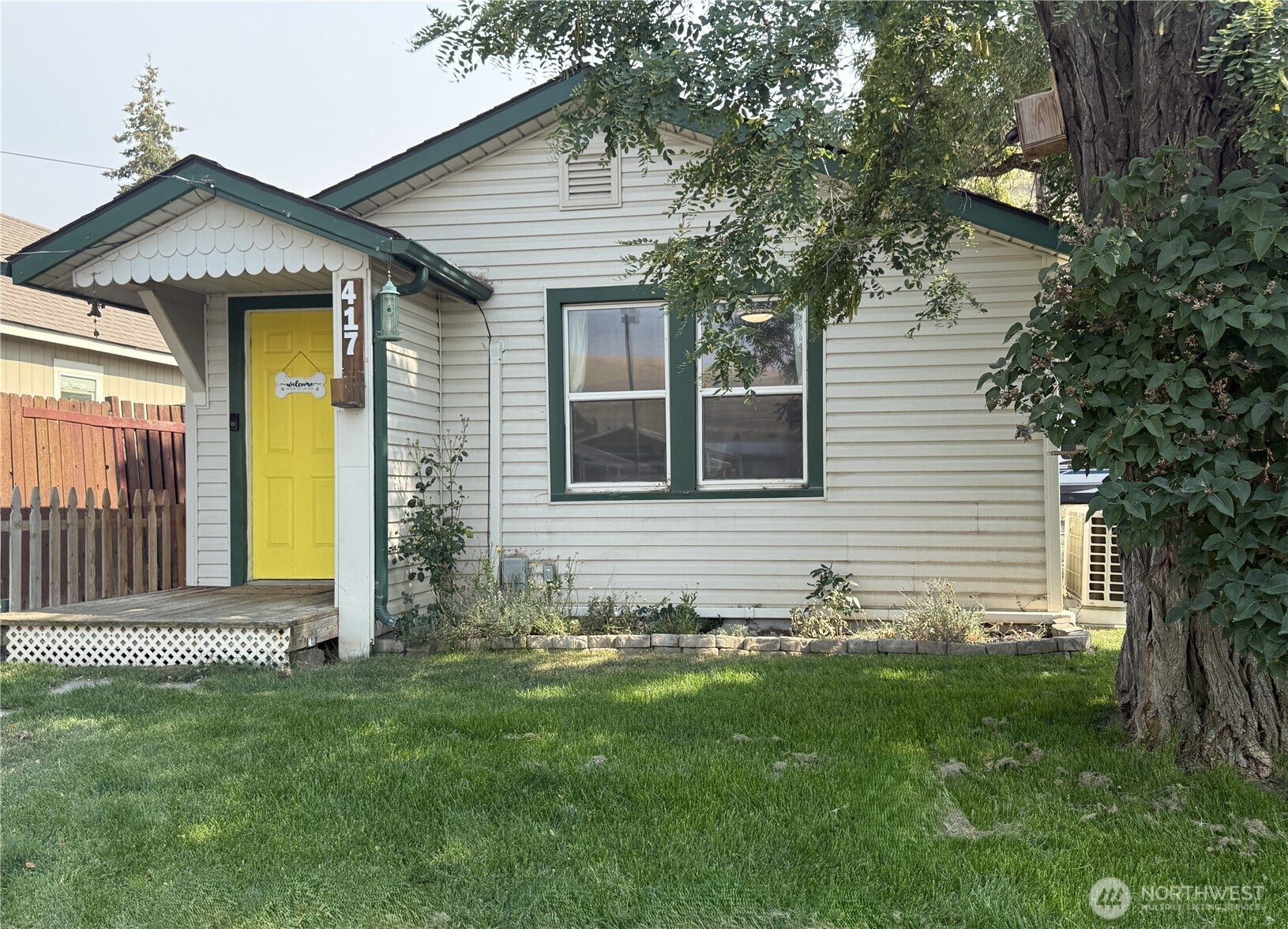 417 W Clay — photo