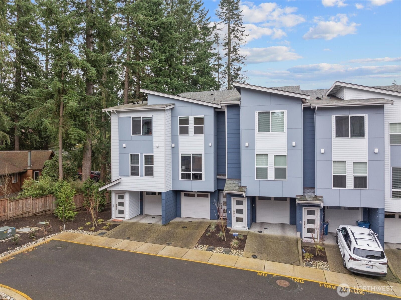 23413 Edmonds Wy a2 — photo