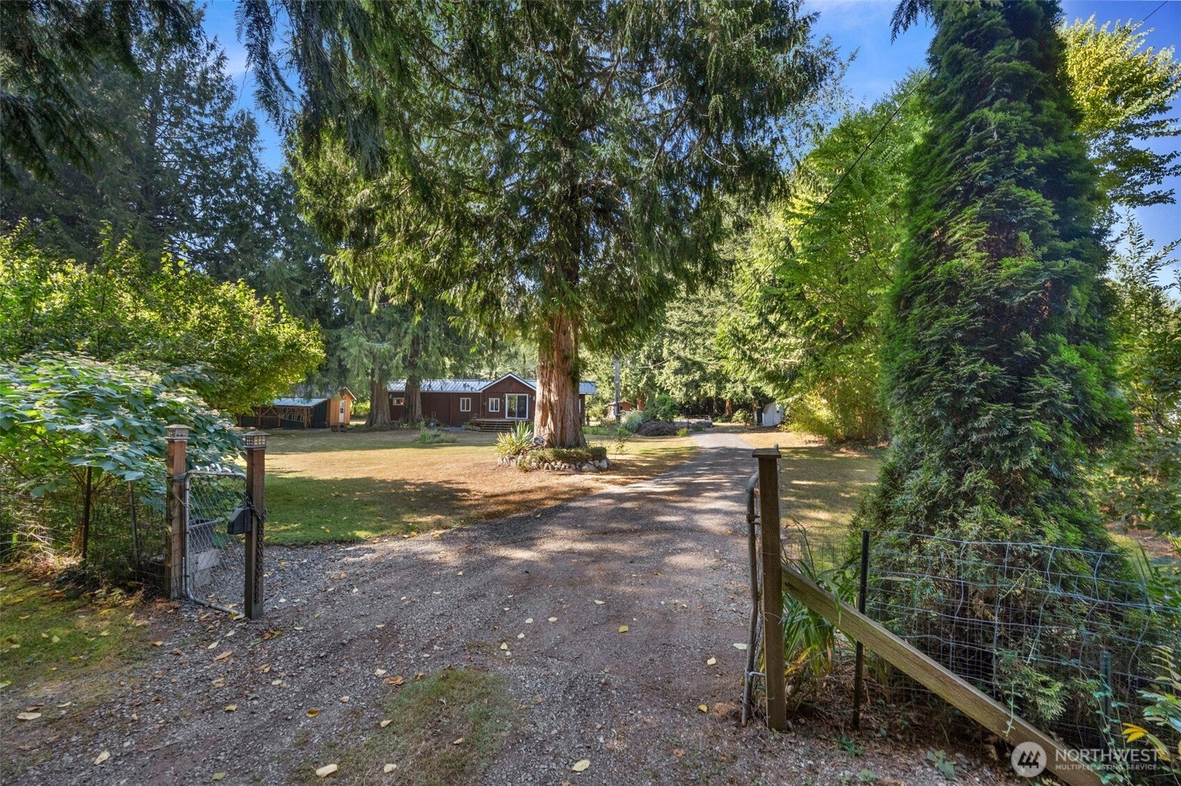 6405 Happy Hollow Road — photo