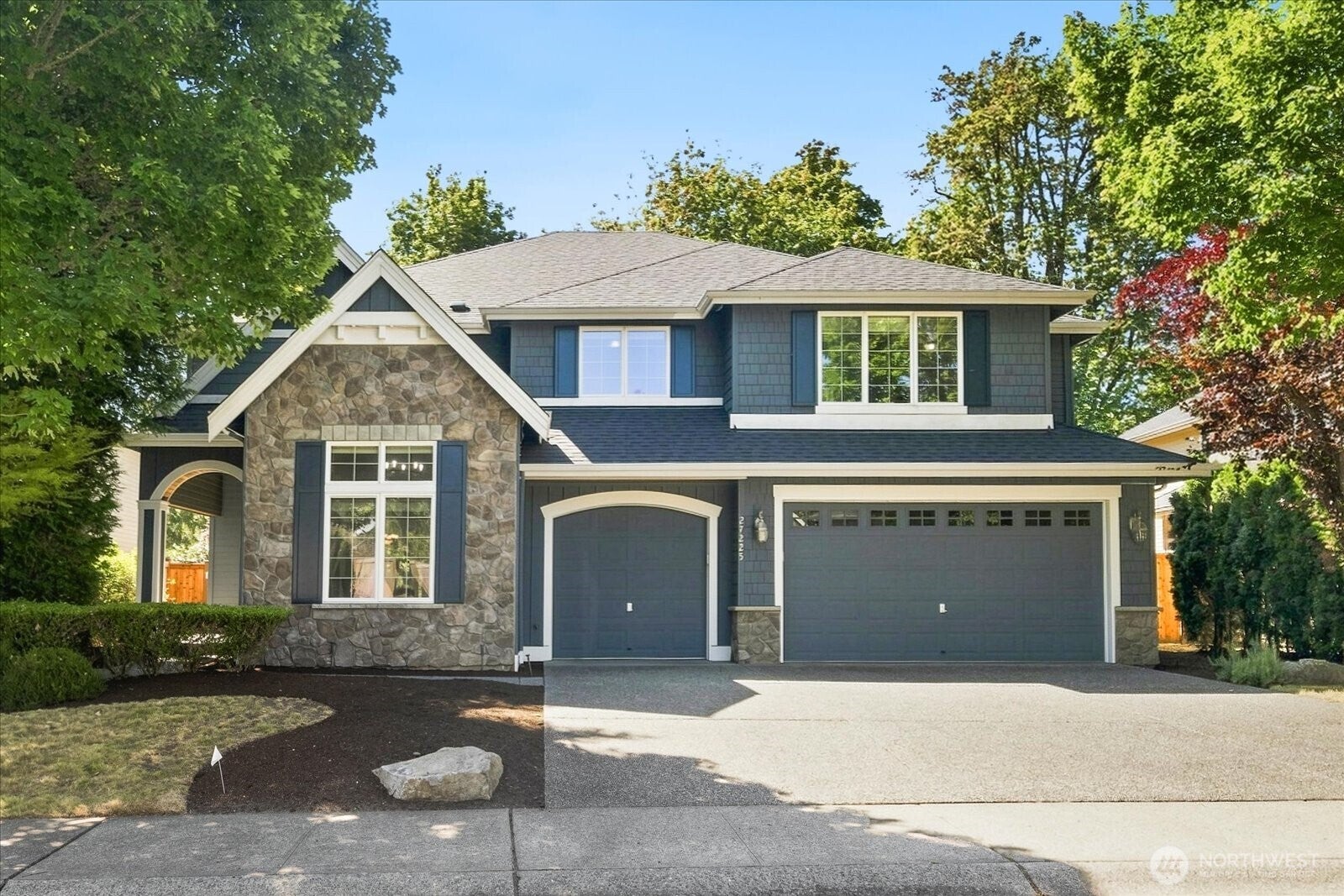 27225 SE 13th Place — photo