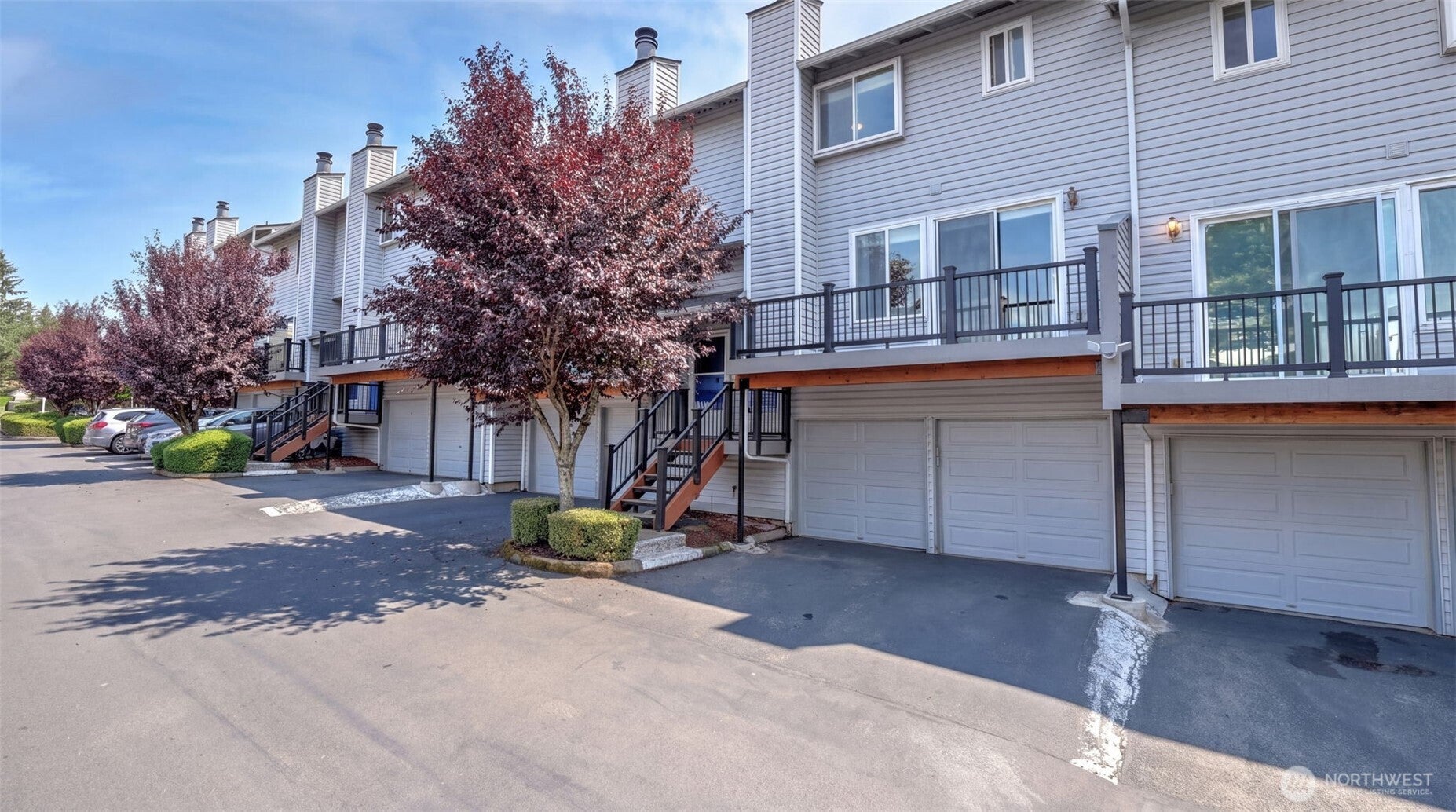 12523 SE 30th Street 2523 — photo