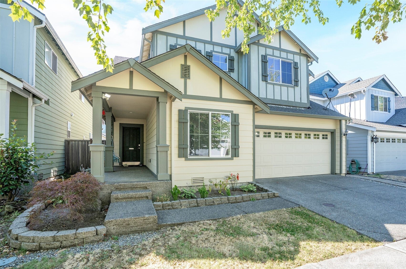 4020 Tribute Avenue E — photo