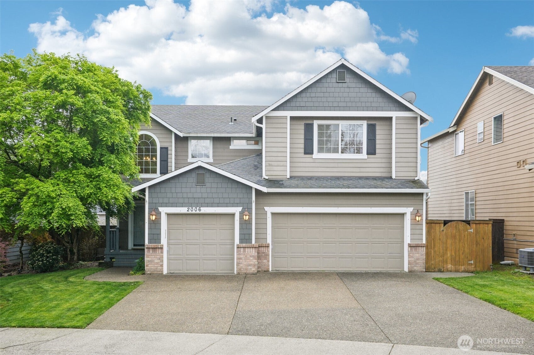 2006 NW Fargo Loop — photo
