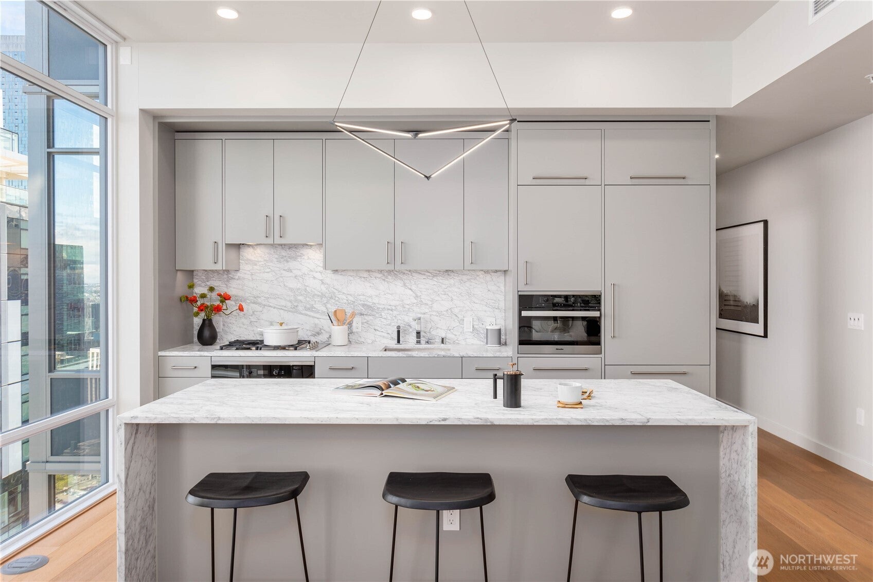 121 Stewart Street 3402 — photo