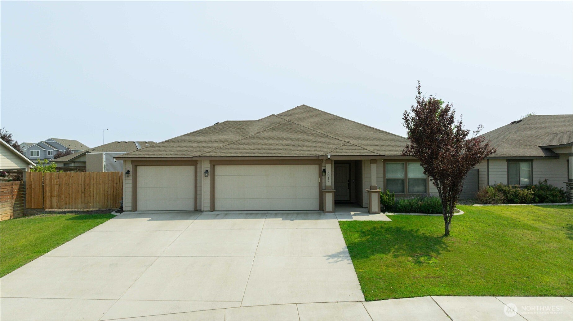6017 Cotswold Lane — photo