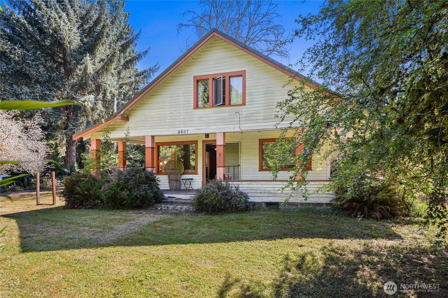8807 SR 92 — photo