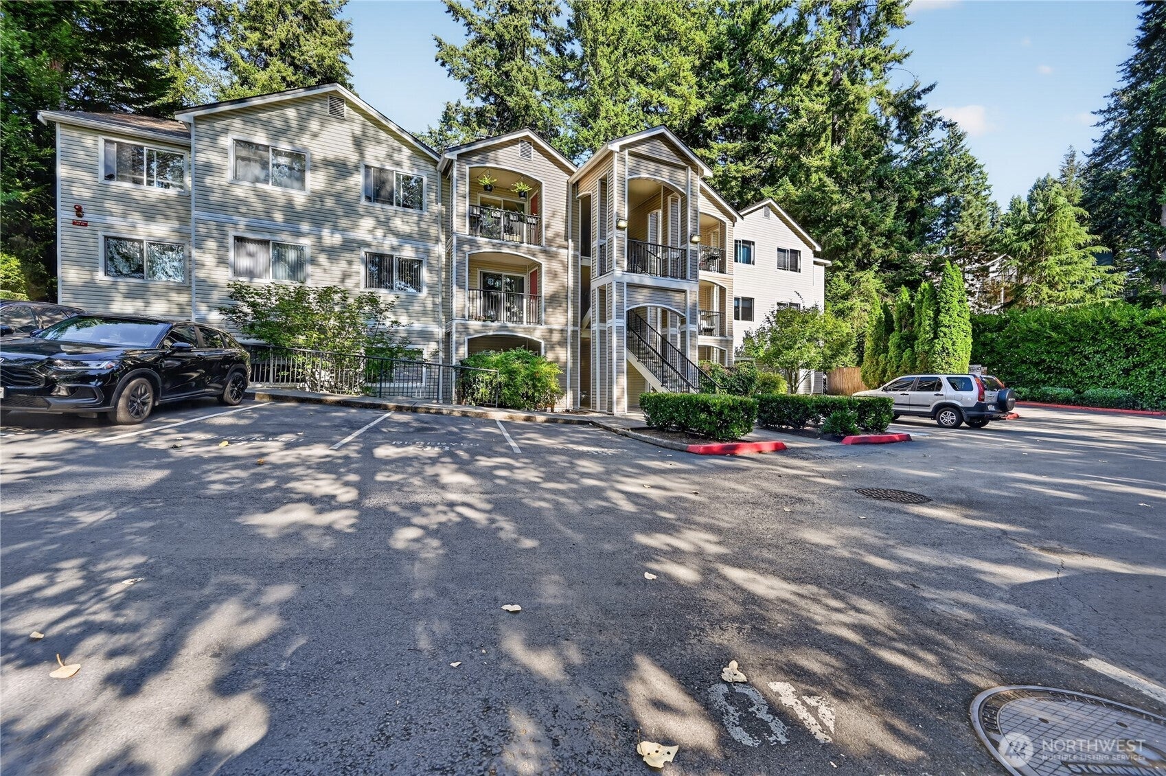 10709 Valley ViewRd C101 — photo