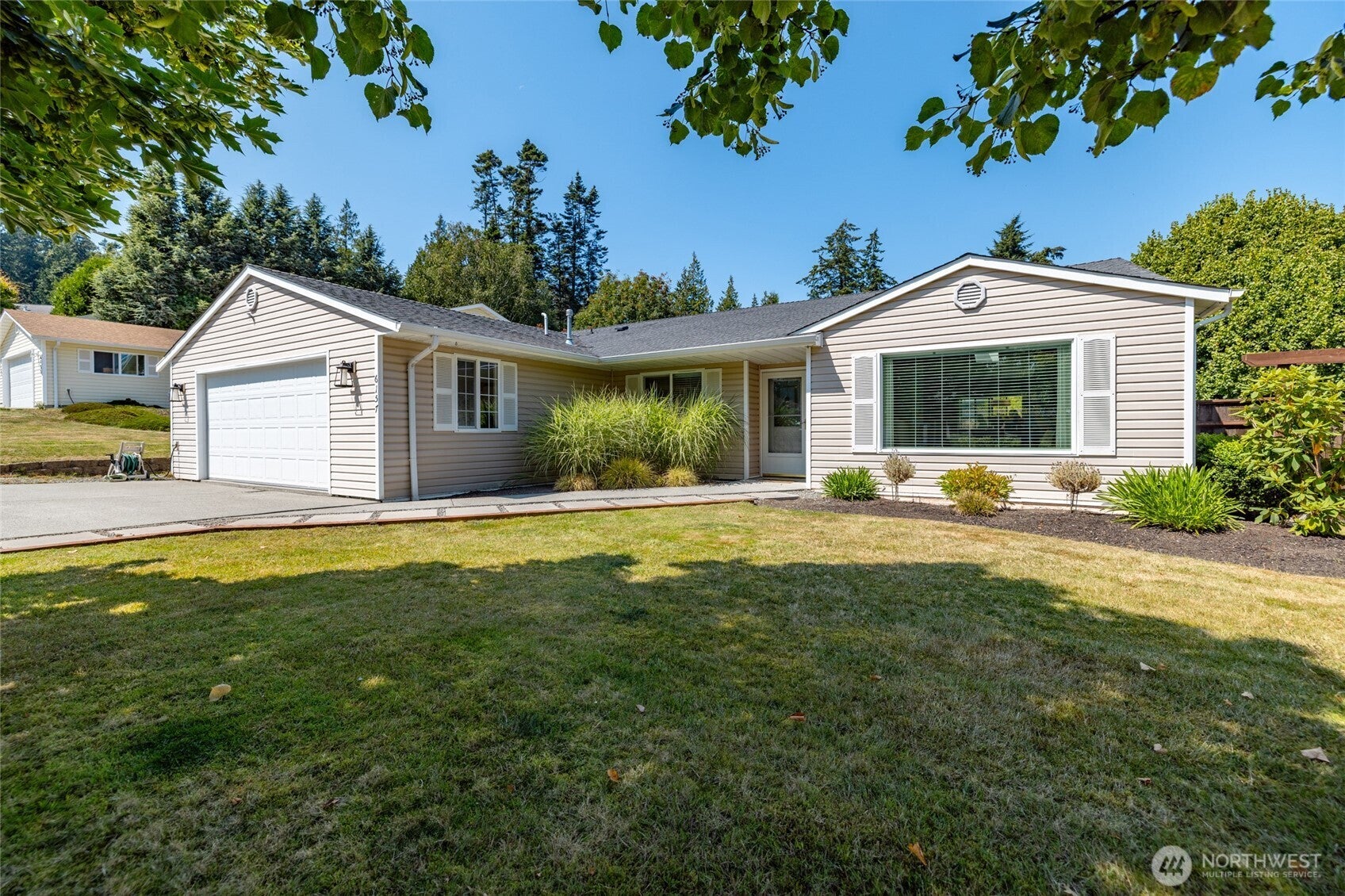 6157 Parkside Drive — photo