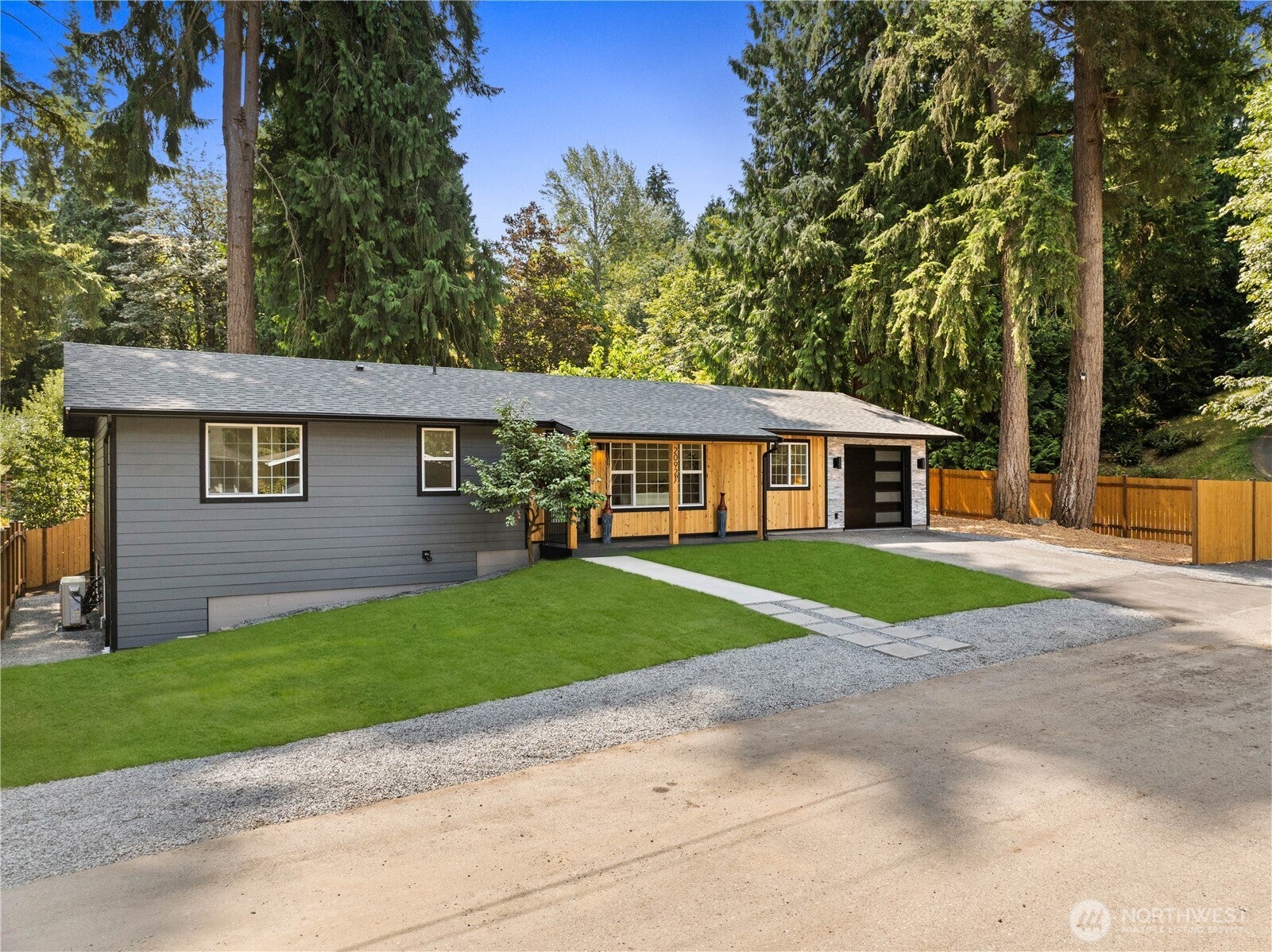 20921 W Richmond Road — photo