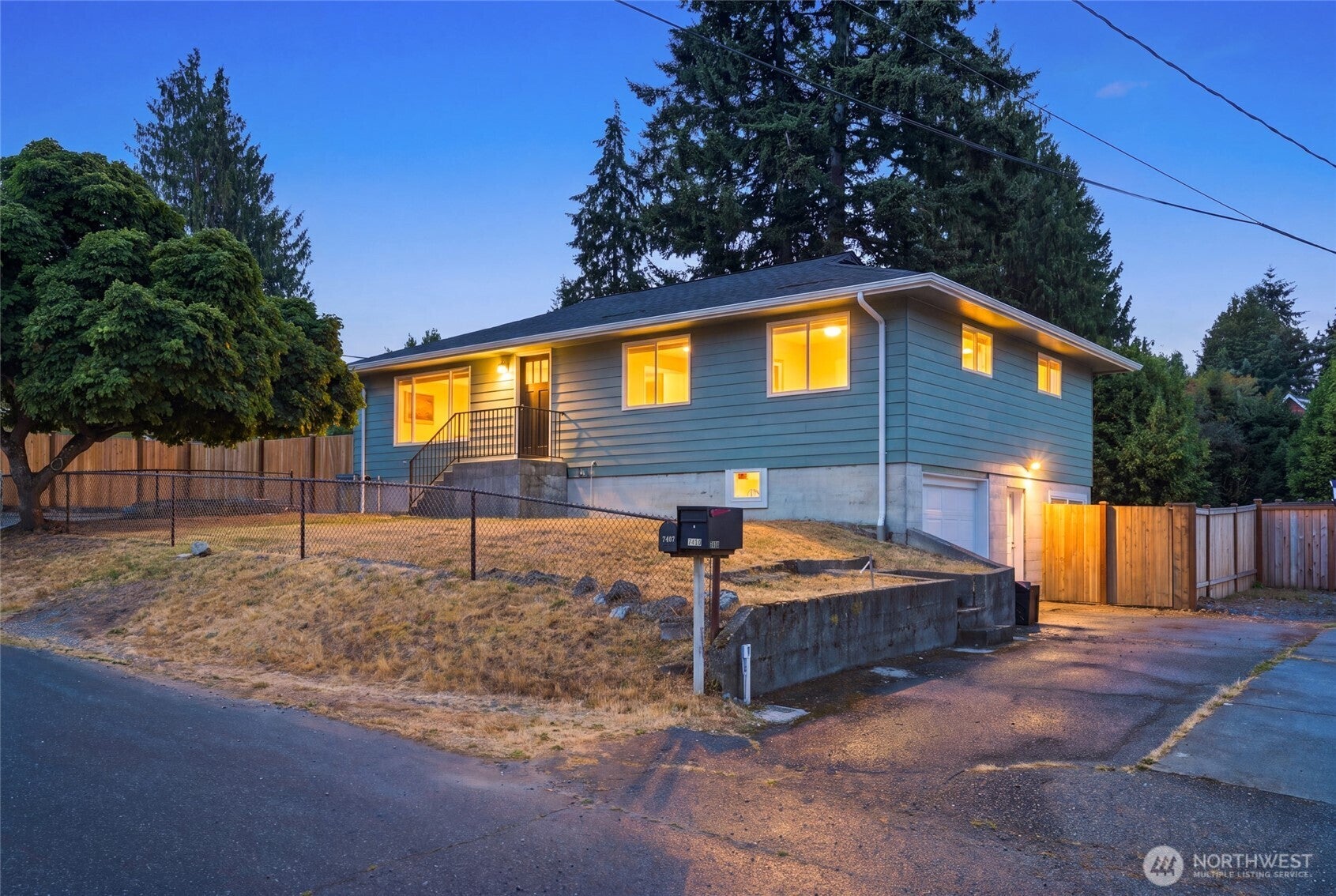 7414 Highland Drive — photo