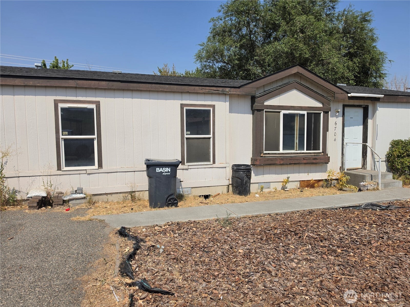 6704 Haag Street — photo