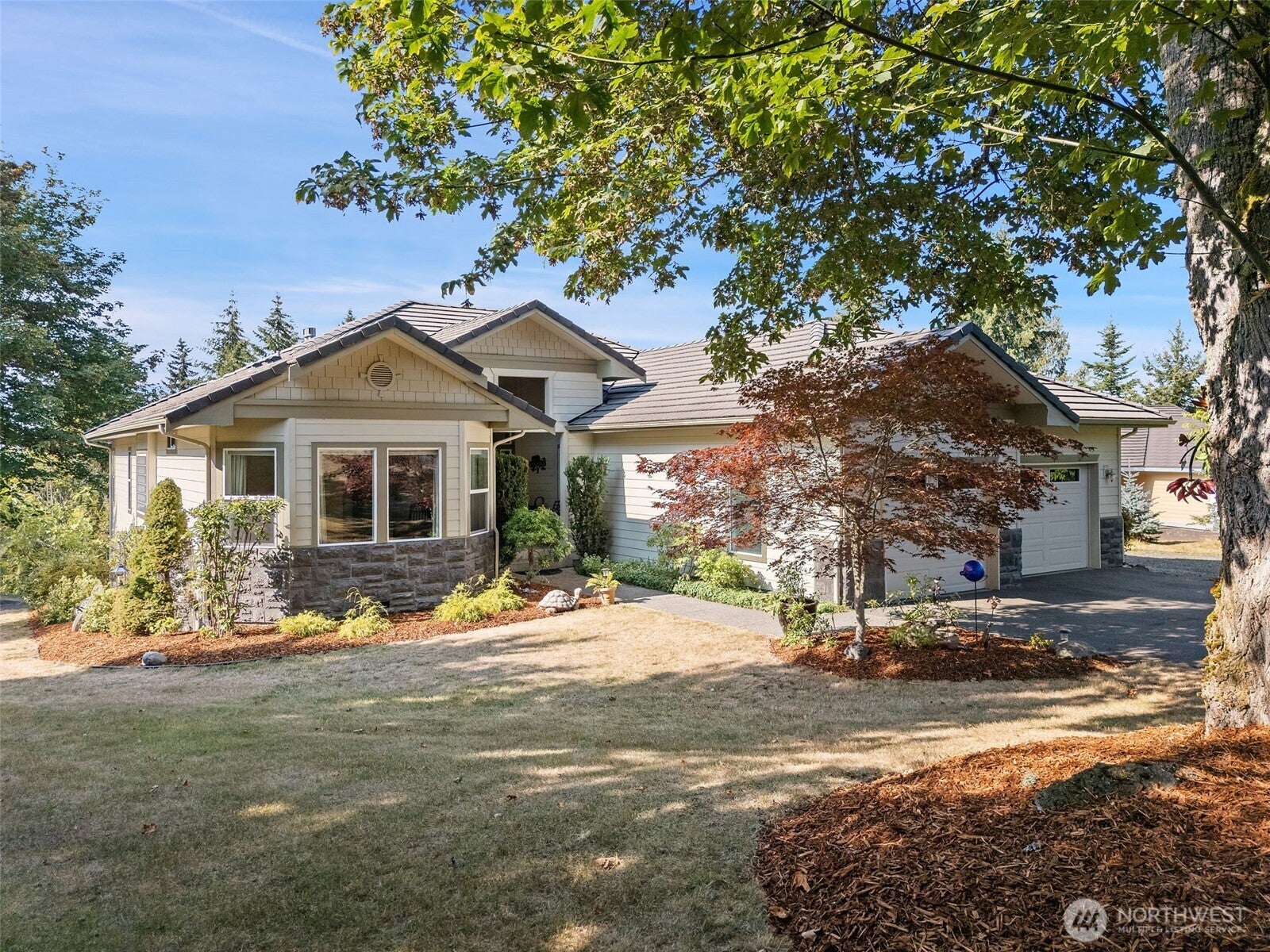 682 Fox Hollow Road — photo