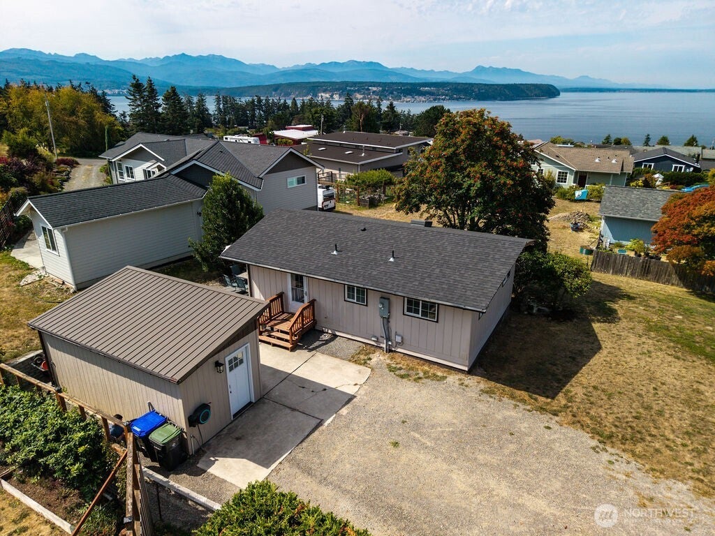 200 N Rhododendron Drive — photo