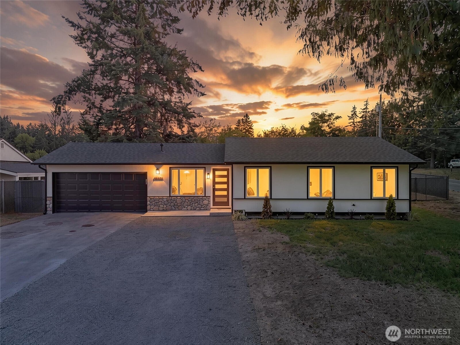 3610 Branson Dr SE — photo