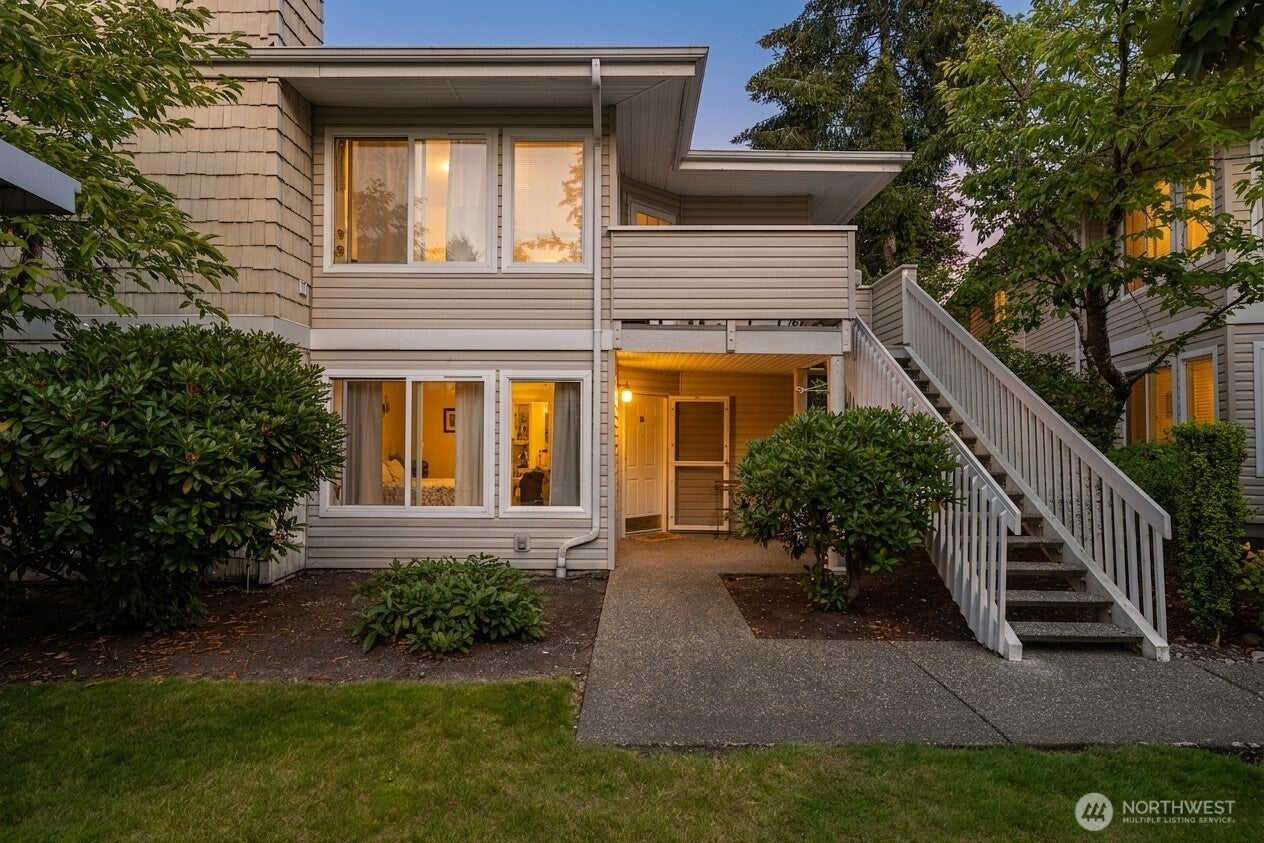 9210 Market Place G102 — photo