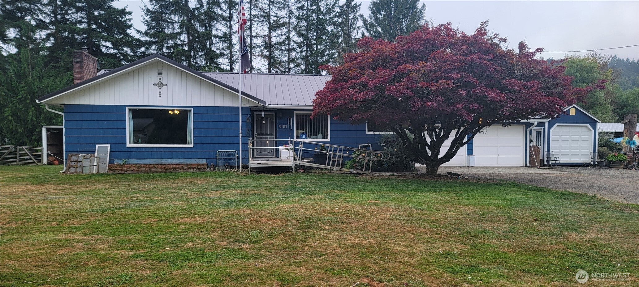 558 Coal Creek Road — photo