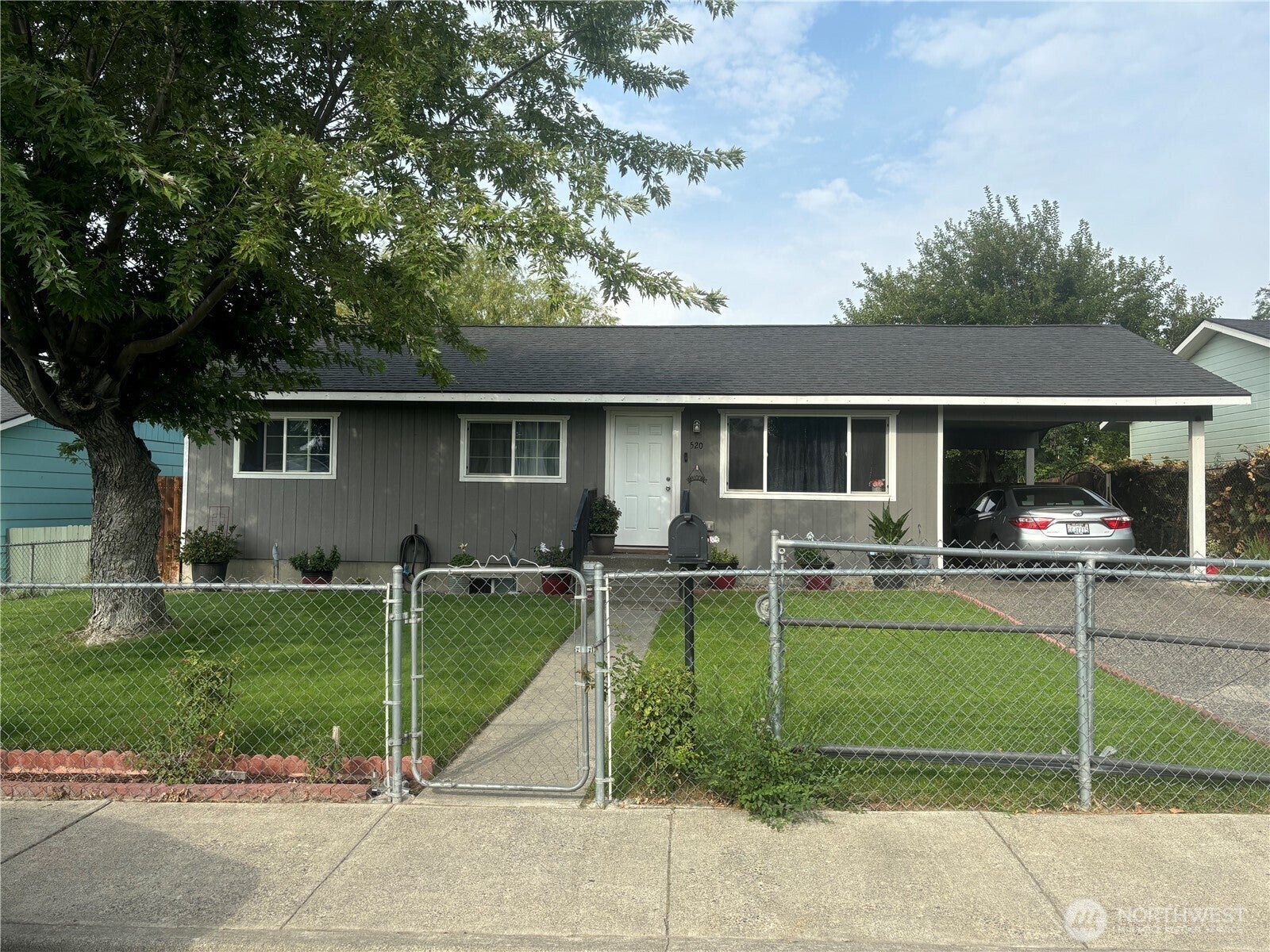 520 S Douglas Avenue — photo