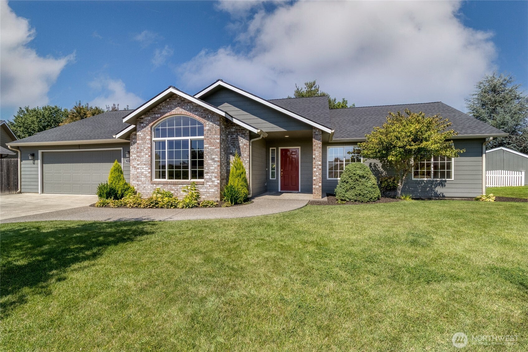 1716 Grassland Court — photo