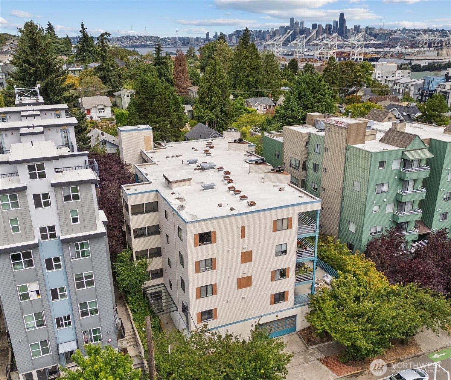 3256 SW Avalon Street 203 — photo