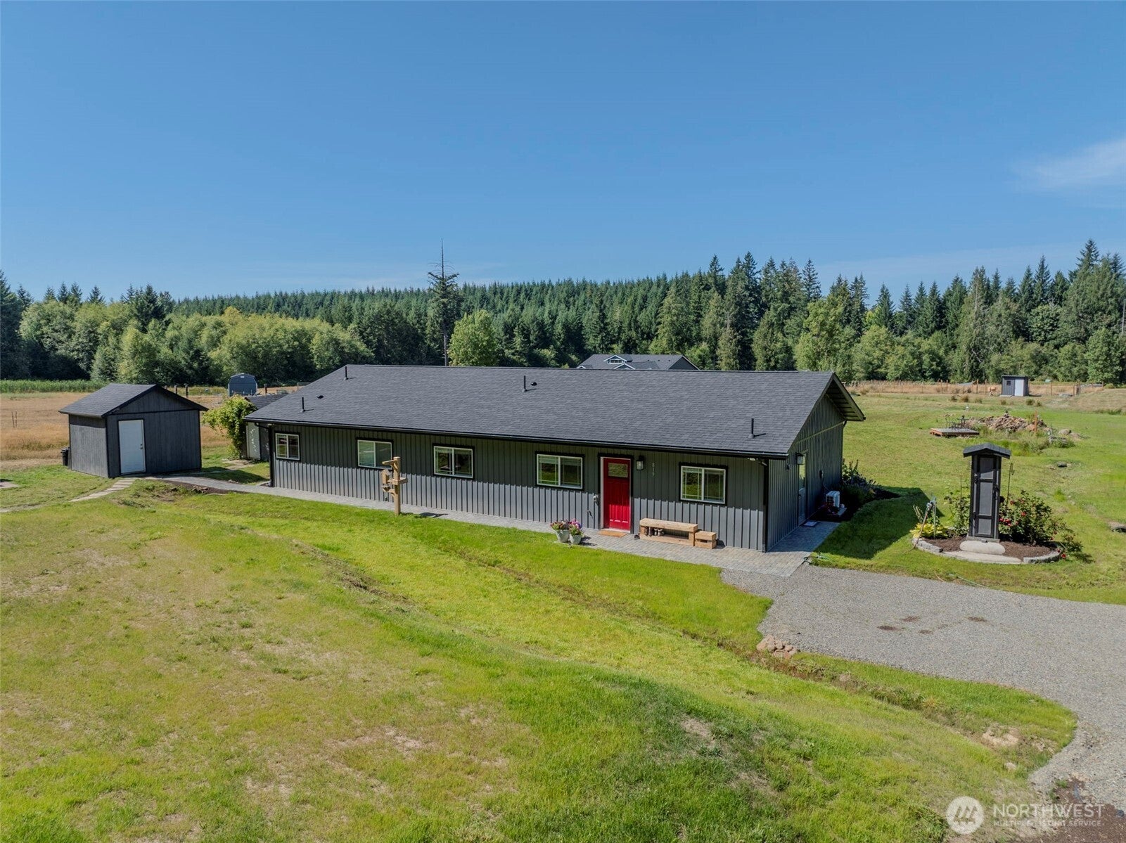 819 Middle Fork Road — photo