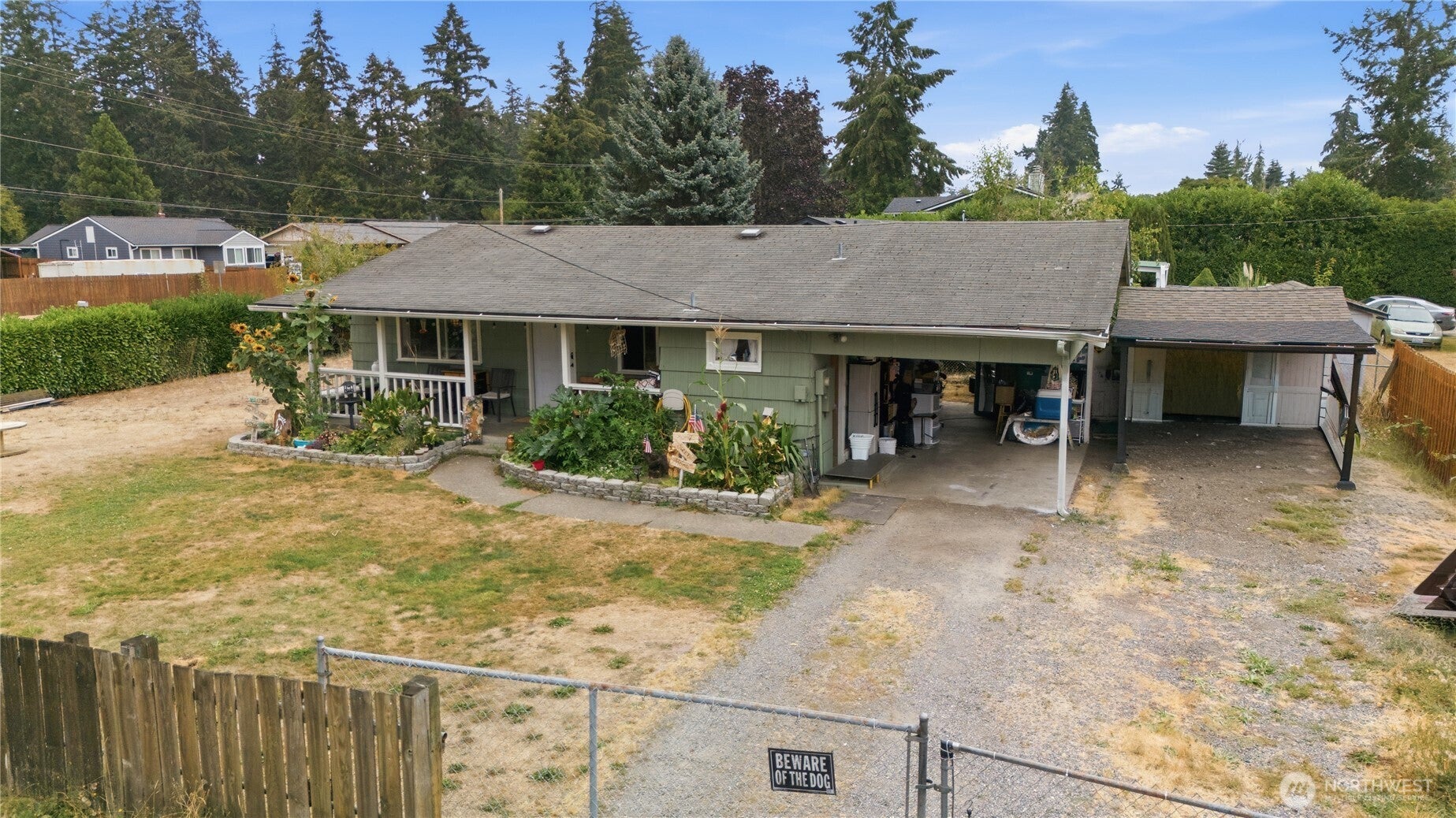 16001 Park Avenue S — photo