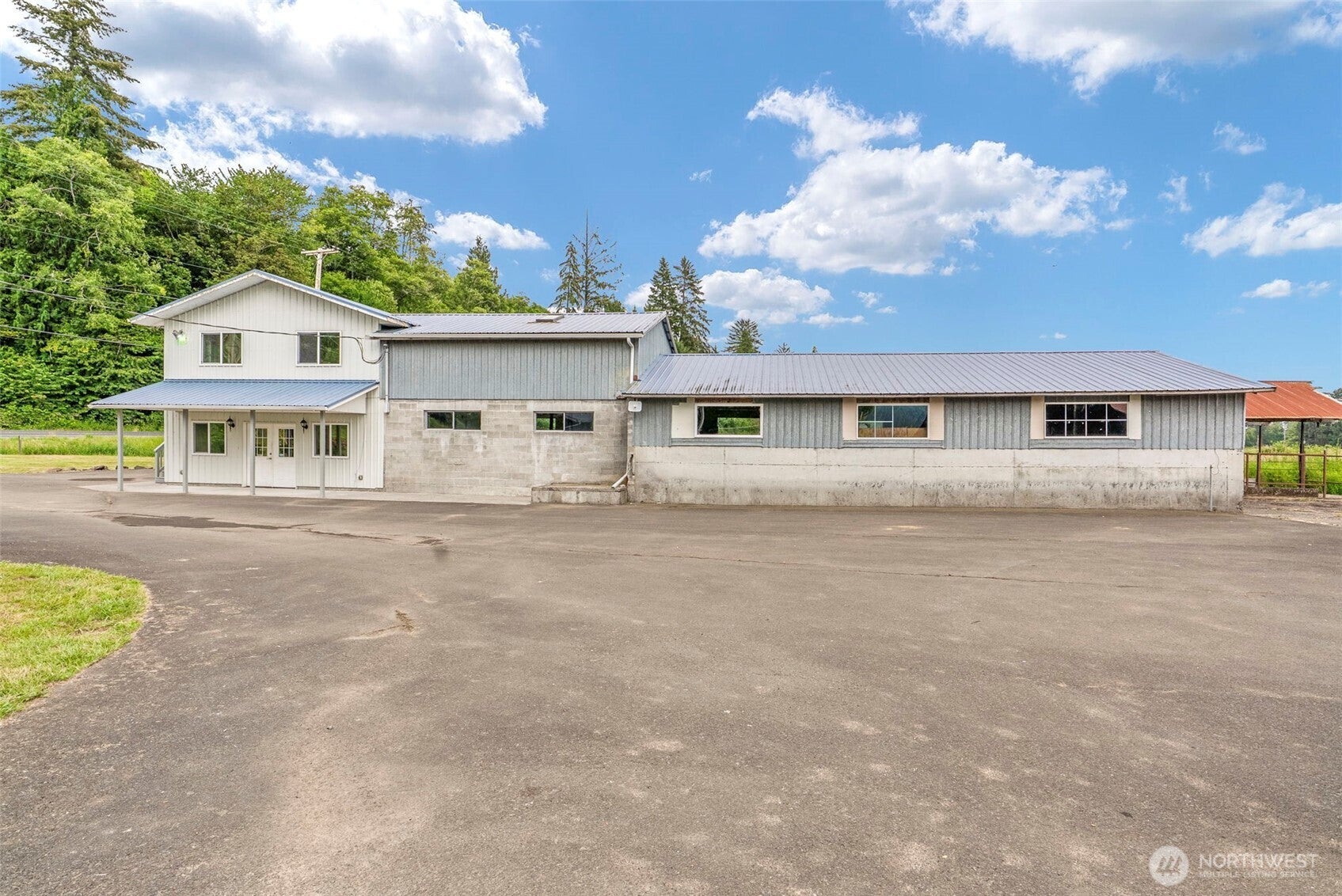 957 W State Route 4 — photo