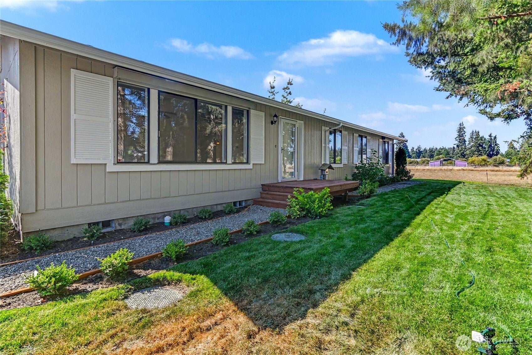 9418 180th Way SW — photo