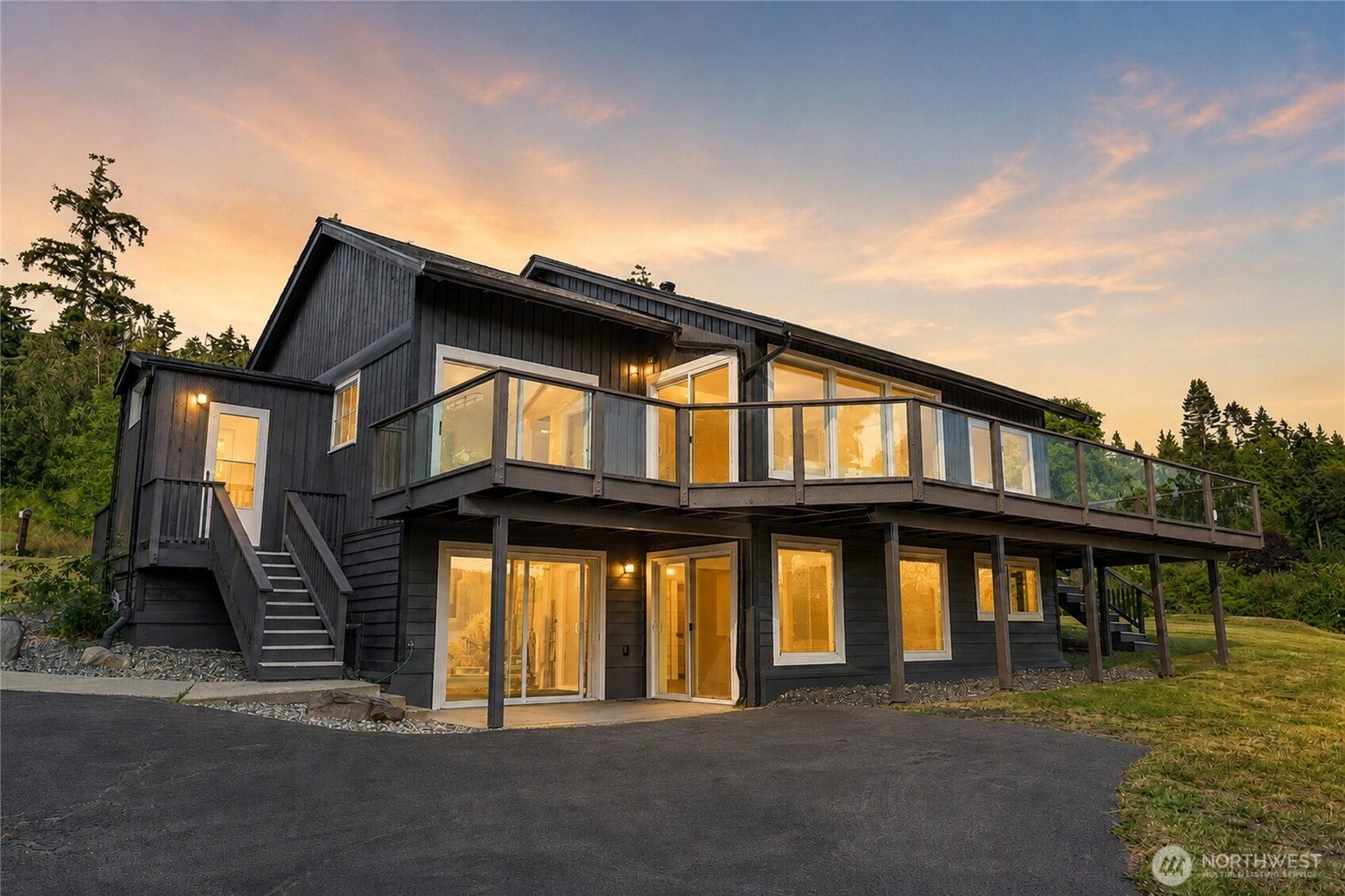 15210 Gibralter Road — photo