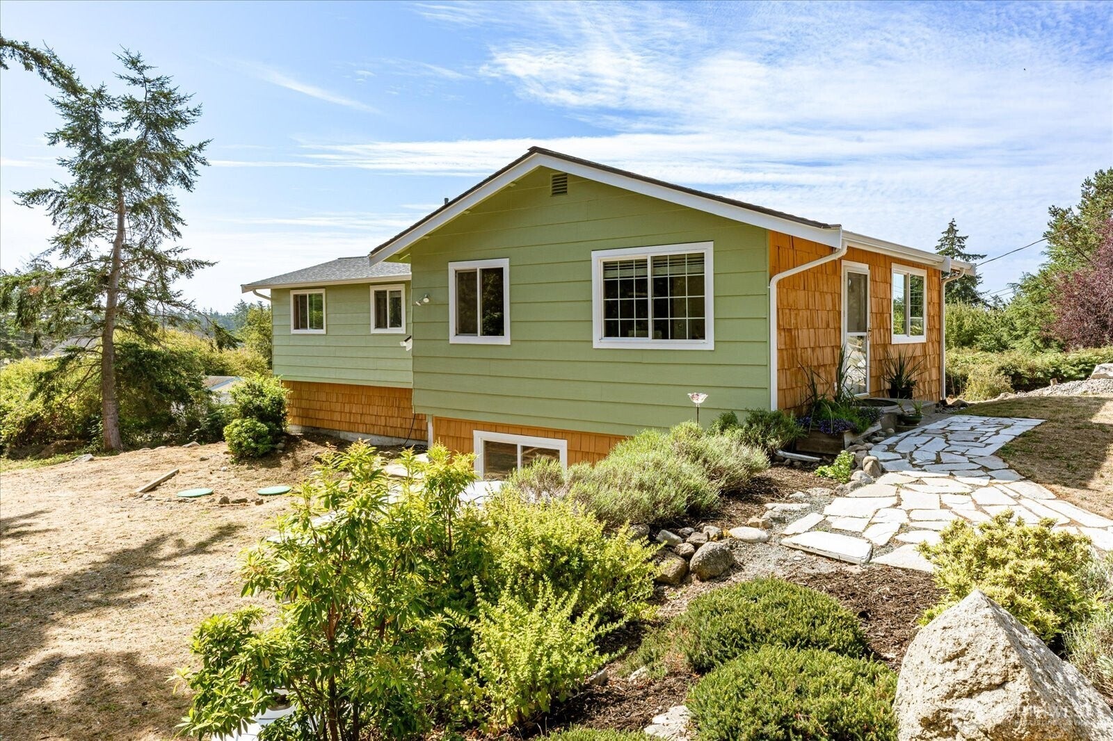 1002 Carl Avenue — photo