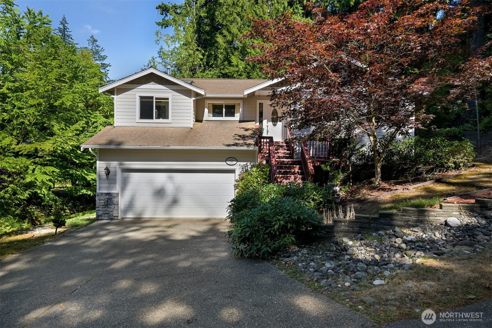 55 Lake Louise Drive — photo