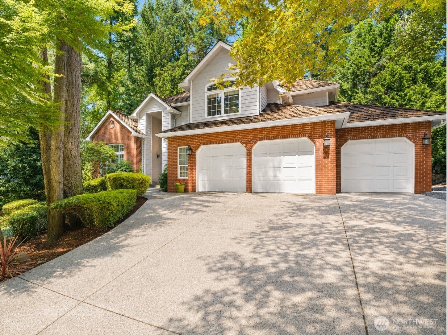 4923 Canterwood Drive NW — photo