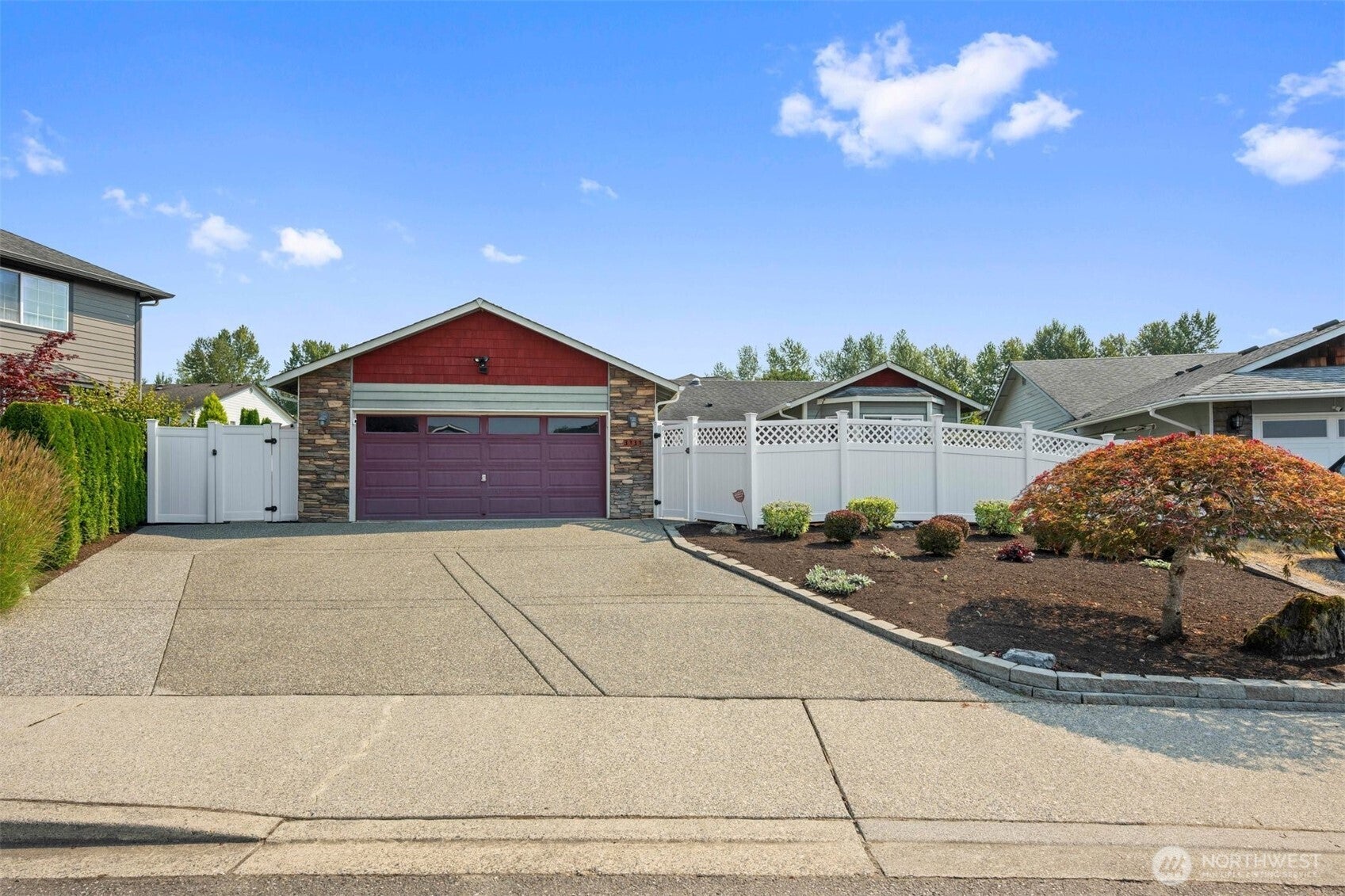 3331 65th Drive NE — photo