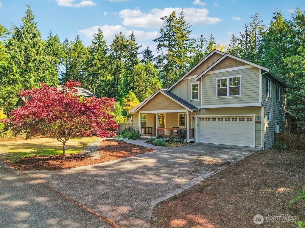 4770 Willamette Street — photo