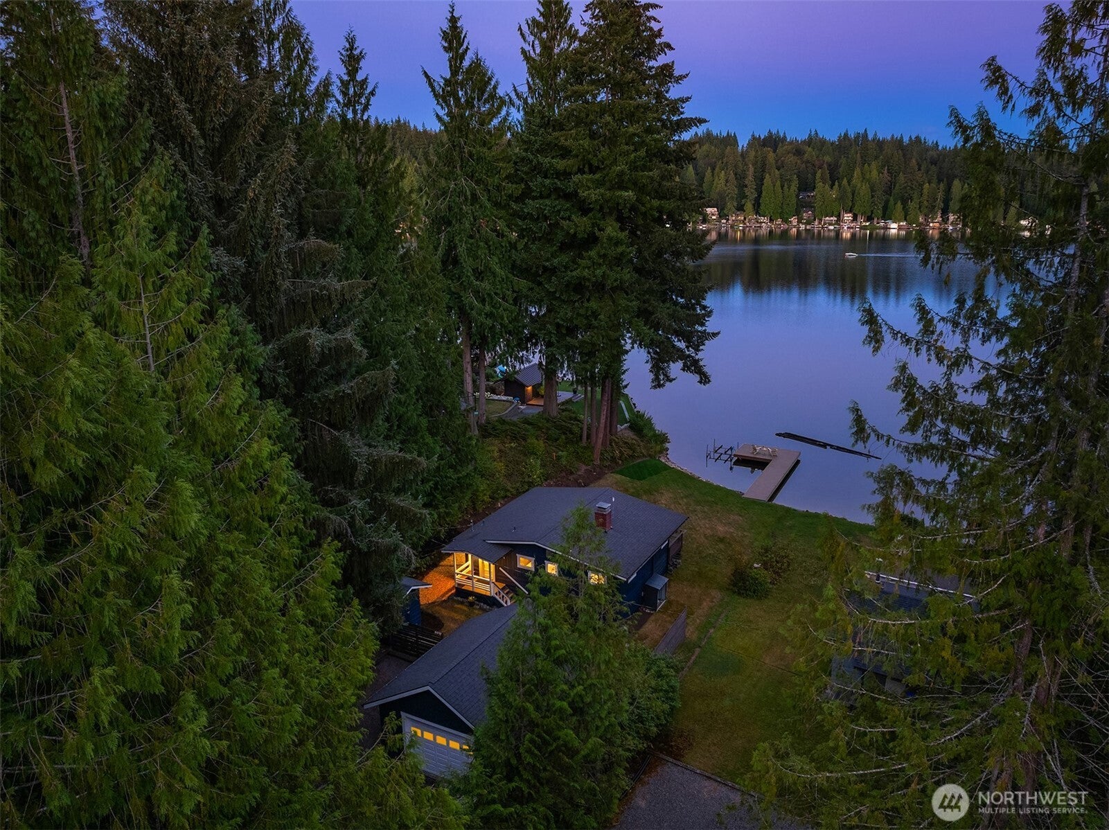 3 SW Lake Roesiger Road — photo