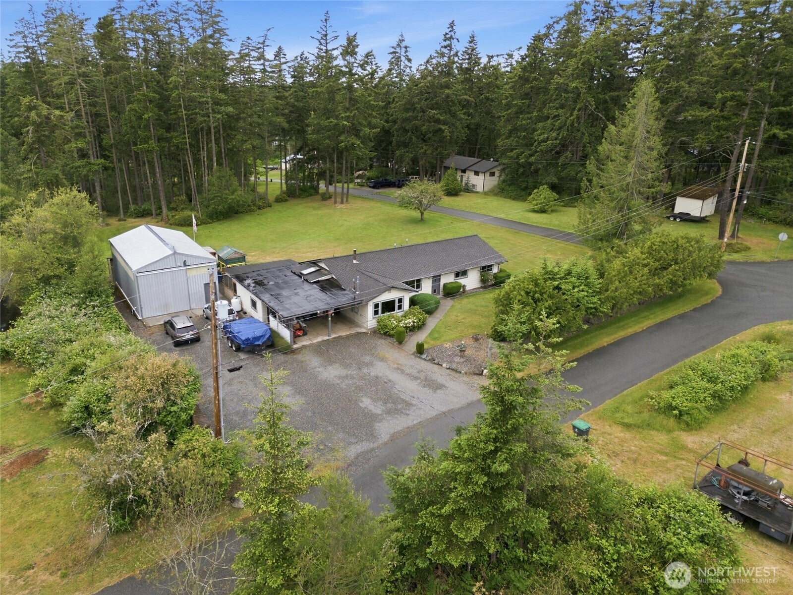 3343 Garfield Court — photo